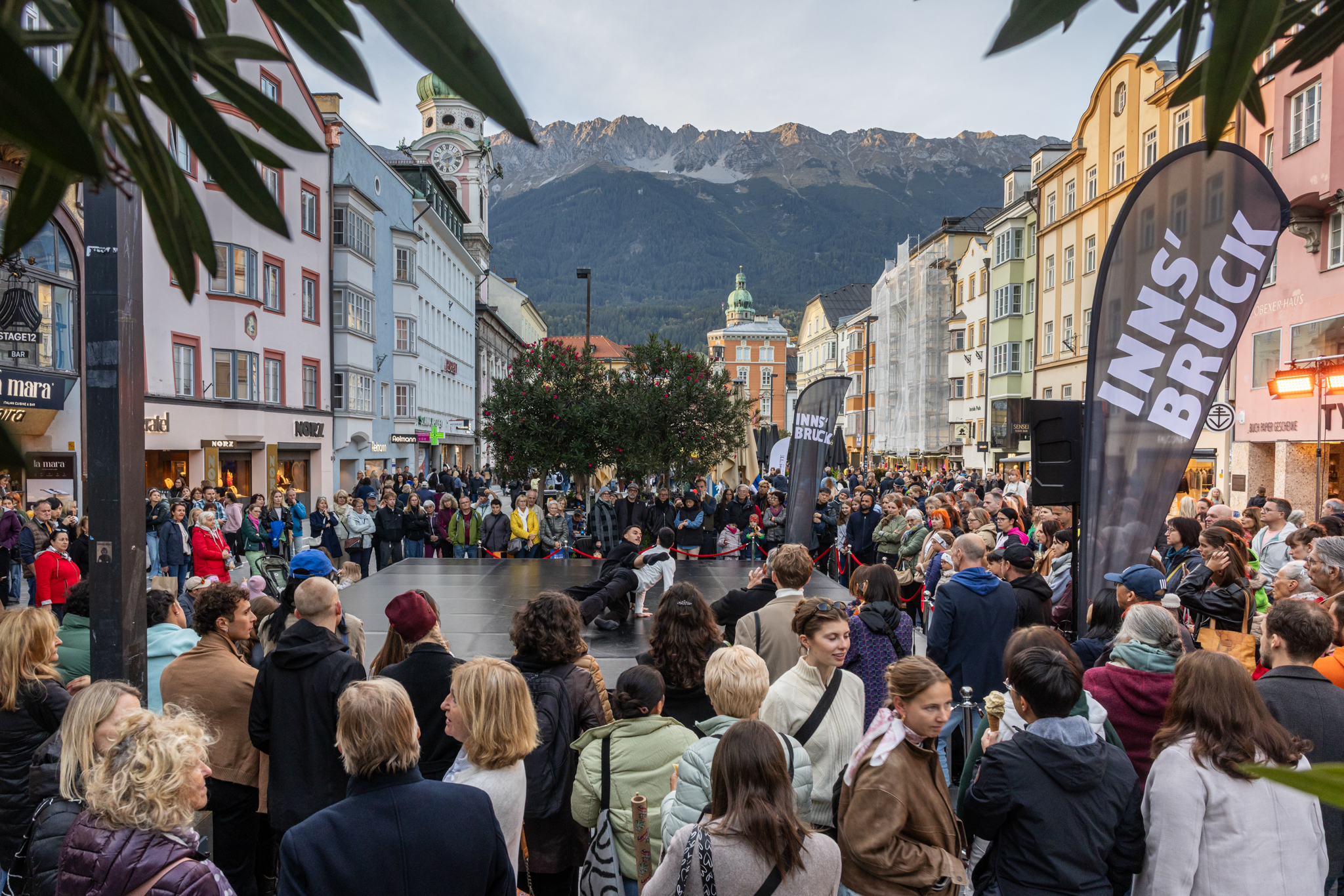 ShoppingNight-607-ThomasSteinlechner